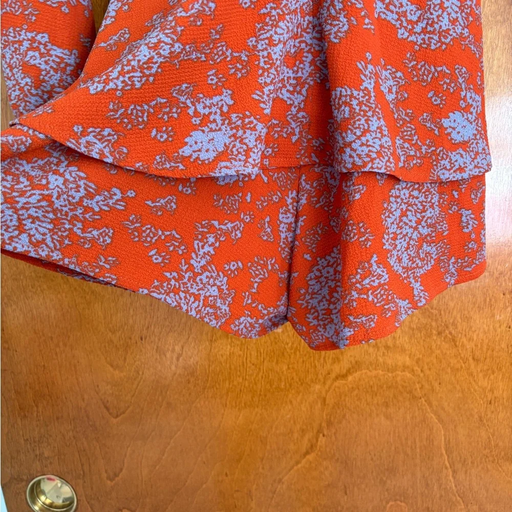 FA Floral Wrap Robe in Red and Gray - Picture 4 of 7